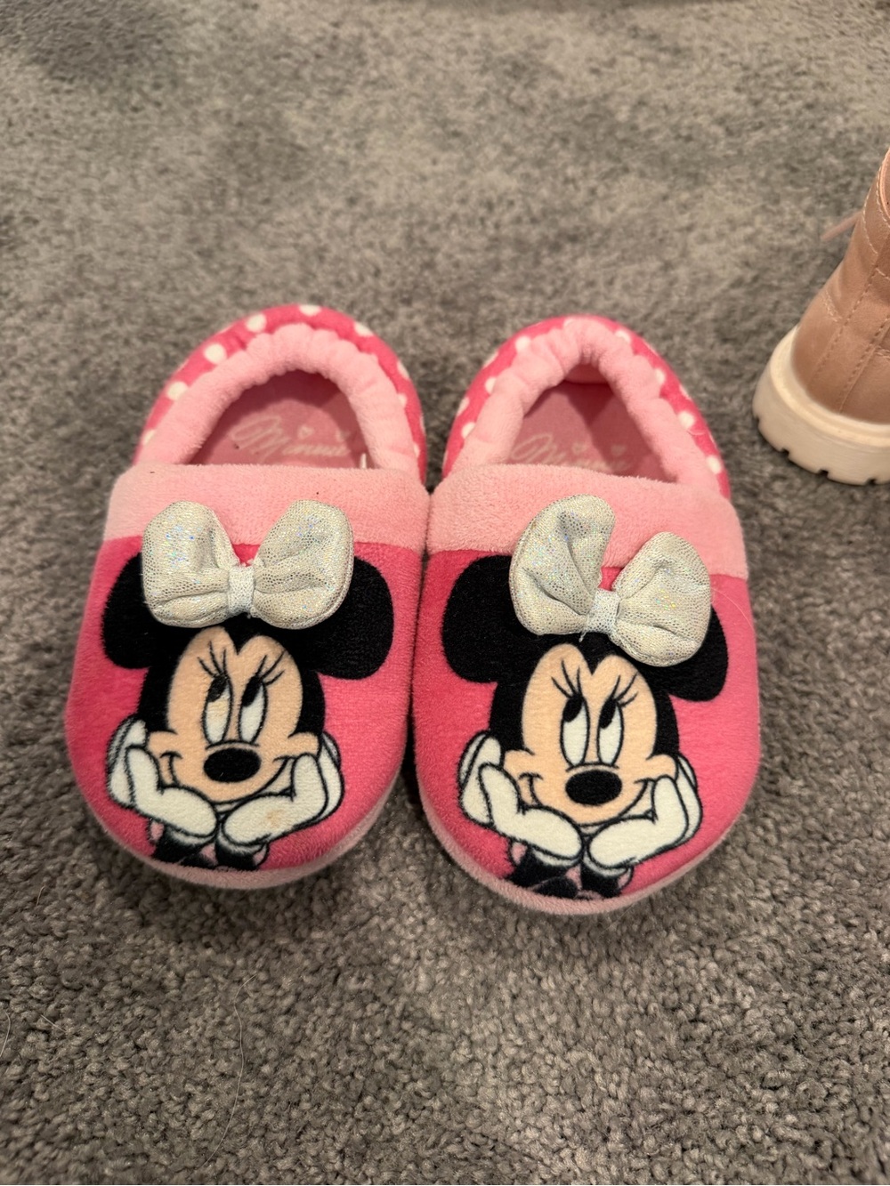 Minnie Mouse Pink Kids Slippers with Bow